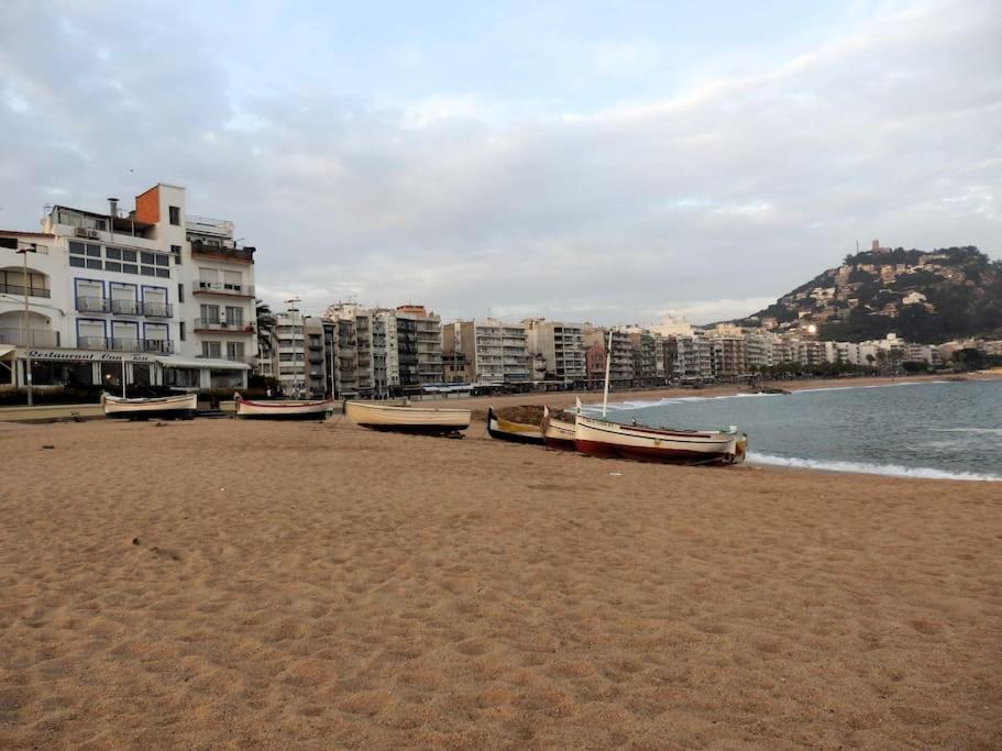 Apartamento Blanes Playa Eksteriør billede
